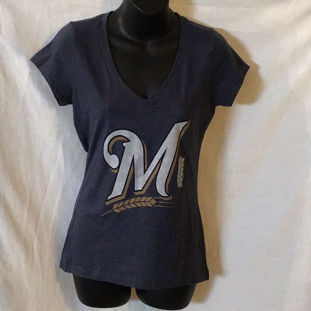 Wright & Ditson Milwaukee Brewers t-shirt NWOT